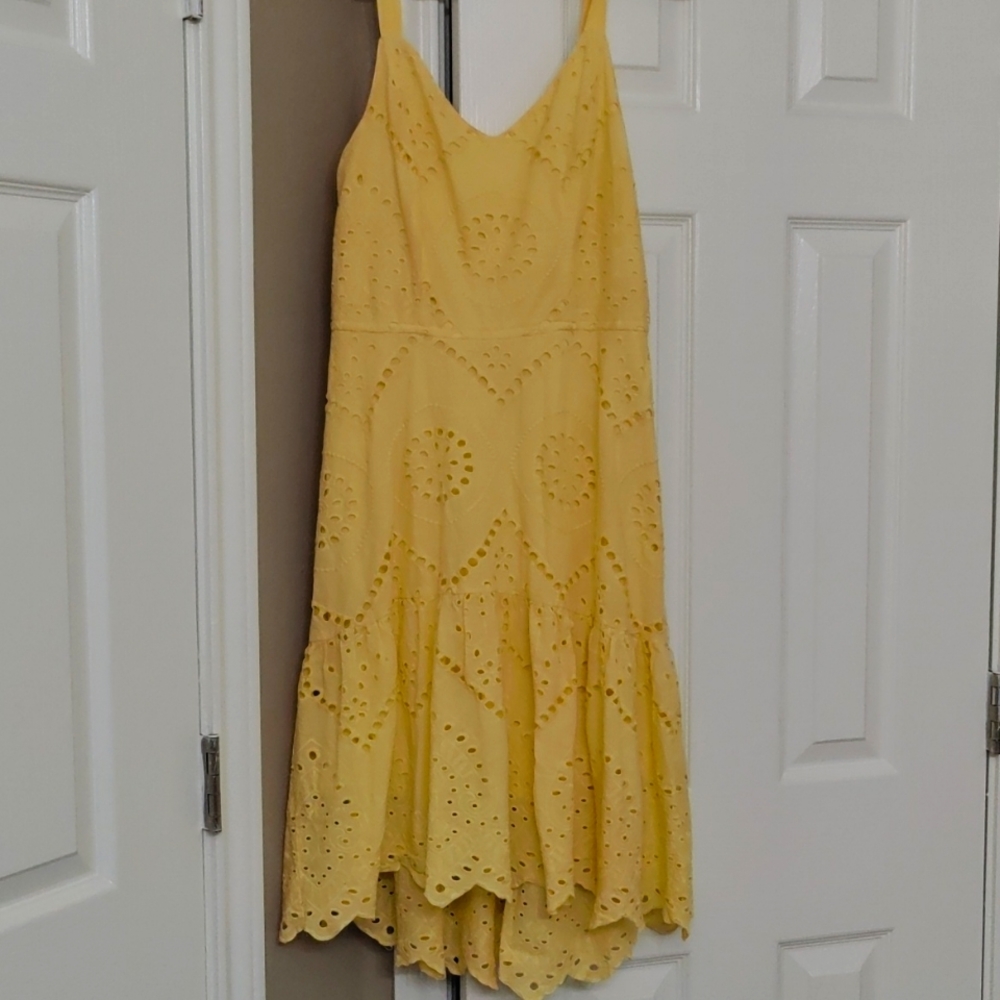 Yellow dress